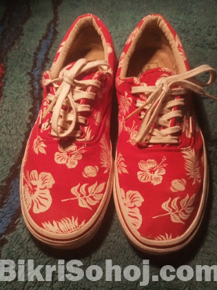 Vans Red Edition Floral